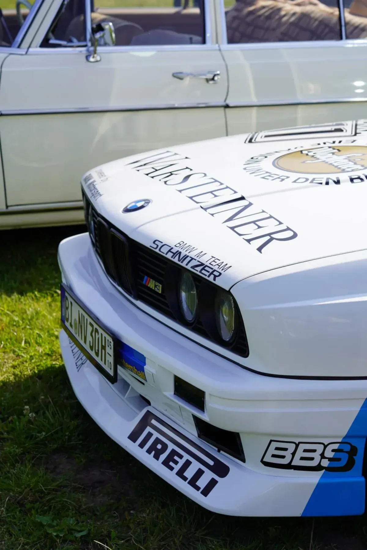 BMW E30 M3 im Warsteiner-Schnitzer Renndesign